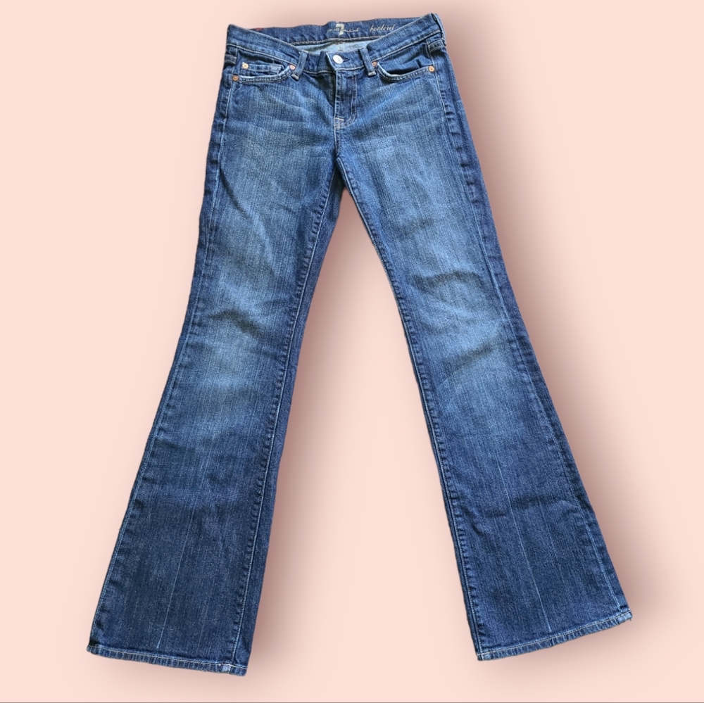 7 for all Mankind Size 26 Bootcit Jeans